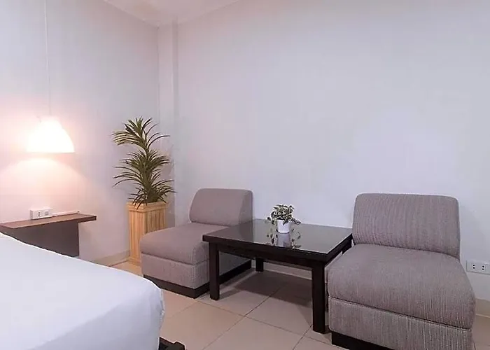 Hotel Propiedad Residences Makati 2*