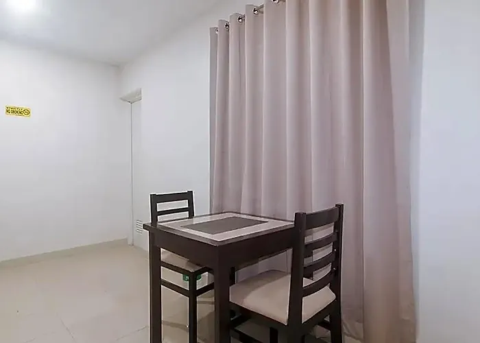 Propiedad Residences Makati 2* Manila
